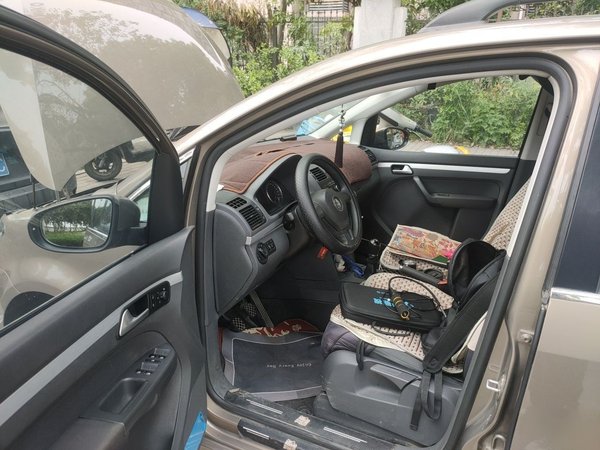 Volkswagen Touran 2015, 95000 км, за 6539 USD - фото 19
