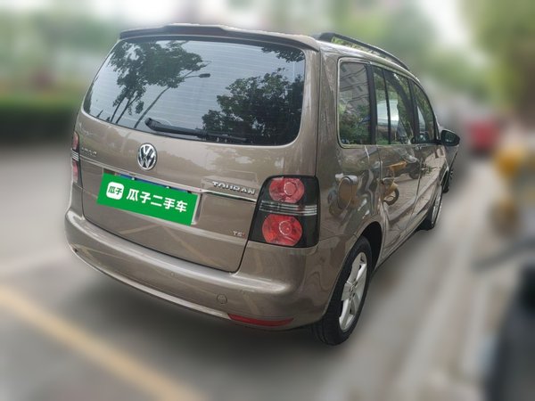 Volkswagen Touran 2015, 95000 км, за 6539 USD - фото 6