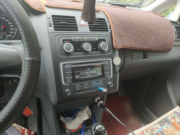 Volkswagen Touran 2015, 95000 км, за 6539 USD - фото 12