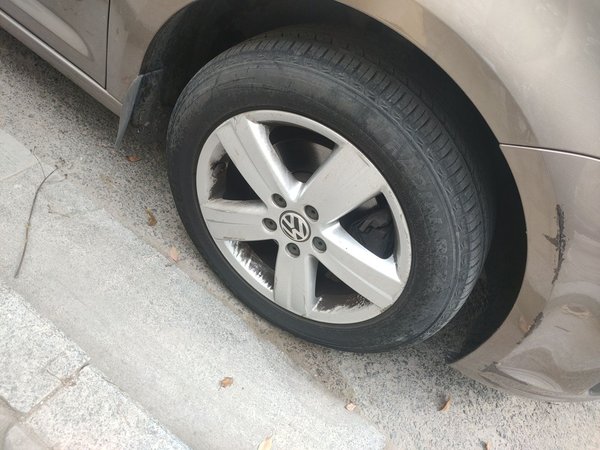 Volkswagen Touran 2015, 95000 км, за 6539 USD - фото 8