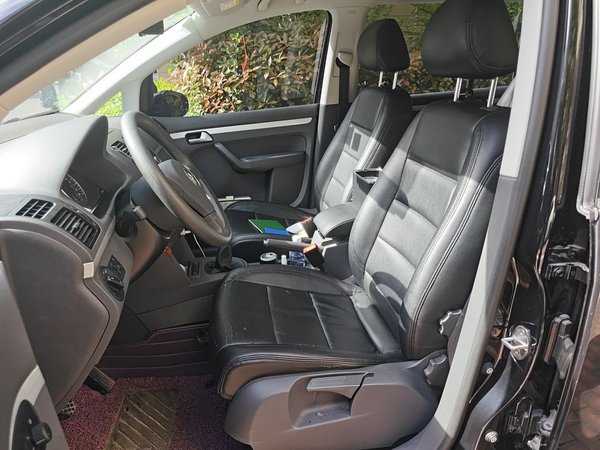 Volkswagen Touran 2015, 57900 км, за 6966 USD - фото 14