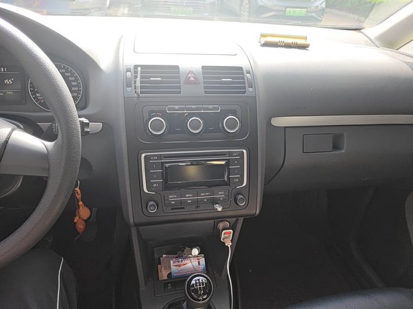 Volkswagen Touran 2015, 57900 км, за 6966 USD - фото 12