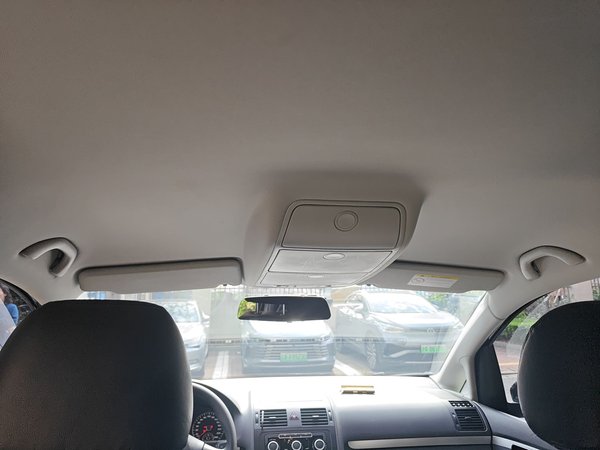 Volkswagen Touran 2015, 57900 км, за 6966 USD - фото 15