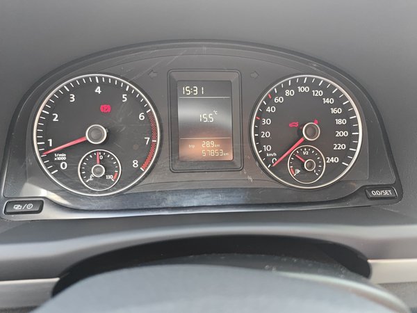 Volkswagen Touran 2015, 57900 км, за 6966 USD - фото 11