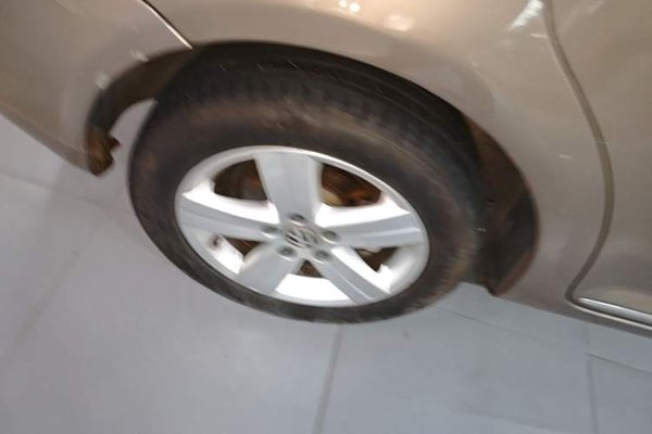 Volkswagen Touran 2015, 121600 км, за 7583 USD - фото 12