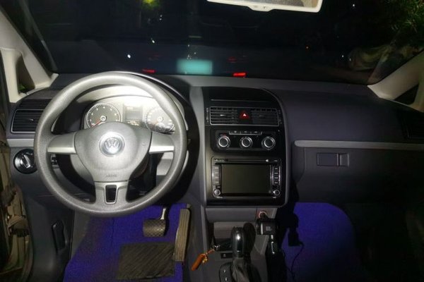 Volkswagen Touran 2015, 106100 км, за 5668 USD - фото 9