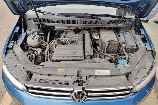 Volkswagen Touran 2016, 94600 км, за 7421 USD - фото 24