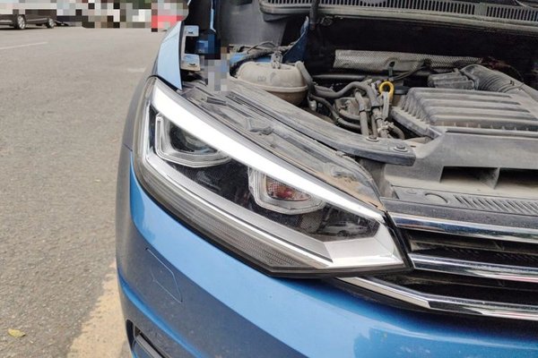 Volkswagen Touran 2016, 94600 км, за 7421 USD - фото 10