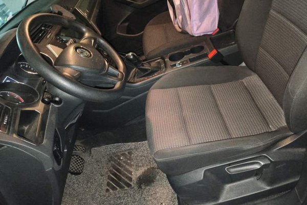 Volkswagen Touran 2016, 106400 км, за 8353 USD - фото 12