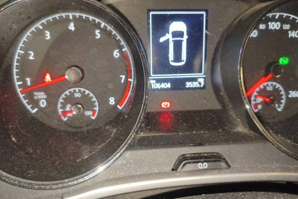 Volkswagen Touran 2016, 106400 км, за 8353 USD - фото 9
