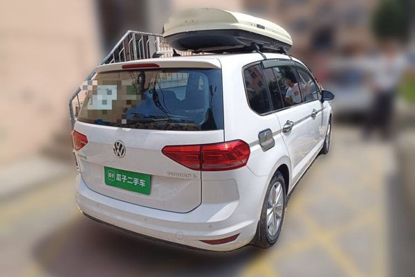 Volkswagen Touran 2016, 159000 км, за 7922 USD - фото 6