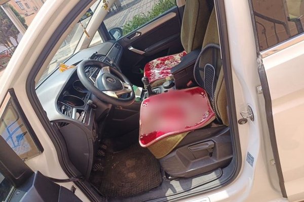 Volkswagen Touran 2016, 159000 км, за 7922 USD - фото 14