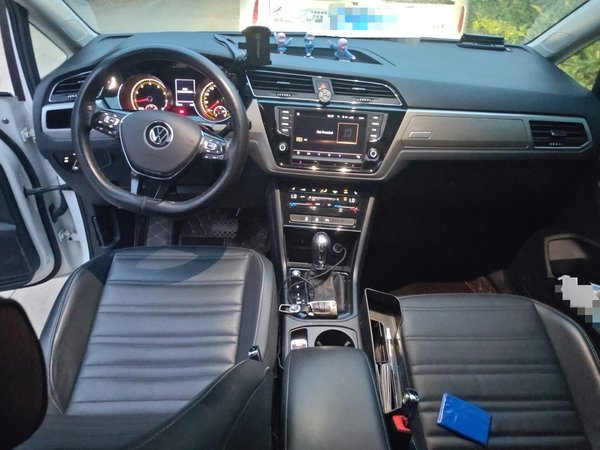 Volkswagen Touran 2021, 85300 км, за 13772 USD - фото 10