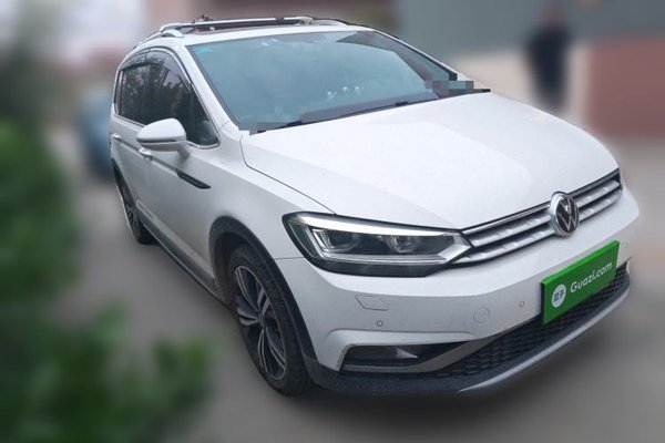 Volkswagen Touran 2021, 85400 км, за 18296 USD - фото 17