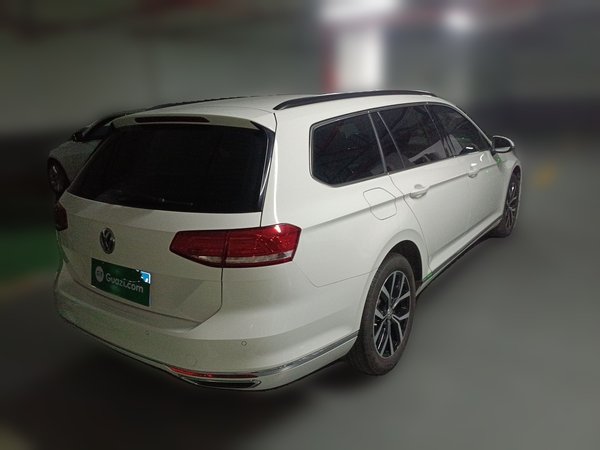 Volkswagen Variant 2017, 83000 км, за 12261 USD - фото 7