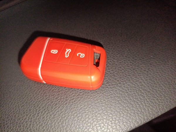 Volkswagen Variant 2017, 83000 км, за 12261 USD - фото 10