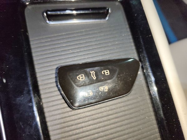 Volkswagen Viloran 2022, 99800 км, за 24730 USD - фото 14