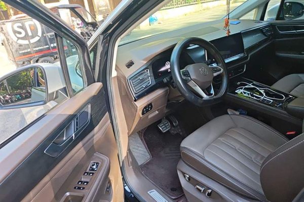 Volkswagen Viloran 2022, 48400 км, за 23971 USD - фото 16
