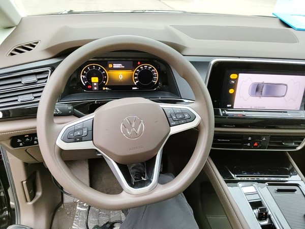 Volkswagen Viloran 2024, 2100 км, за 27839 USD - фото 6