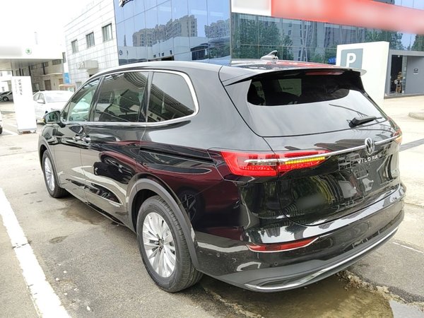 Volkswagen Viloran 2024, 2100 км, за 27839 USD - фото 18