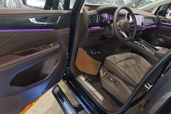 Volkswagen Viloran 2024, 67100 км, за 31045 USD - фото 24