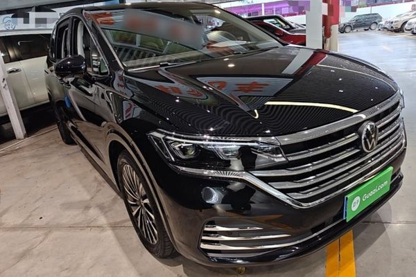Volkswagen Viloran 2024, 67100 км, за 31045 USD