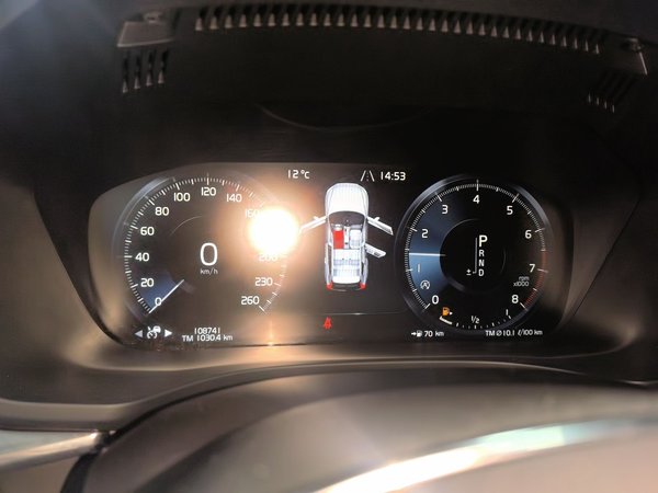 Volvo XC60 2019, 108699 км, за 21222 USD - фото 15