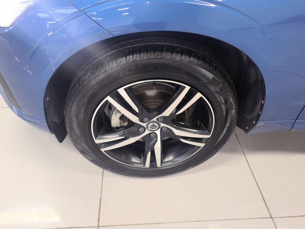 Volvo XC60 2019, 108699 км, за 21222 USD - фото 8