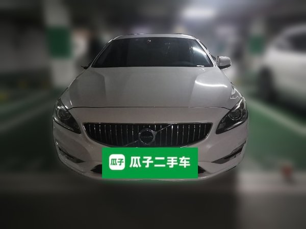 Volvo S60 2019, 110600 км, за 12227 USD
