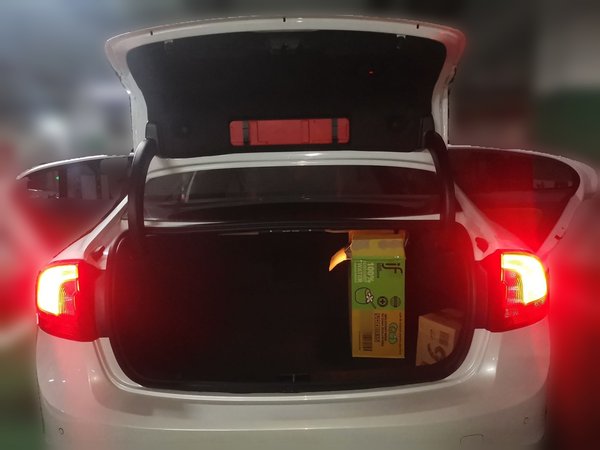 Volvo S60 2019, 110600 км, за 12227 USD - фото 20