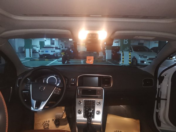 Volvo S60 2019, 110600 км, за 12227 USD - фото 19