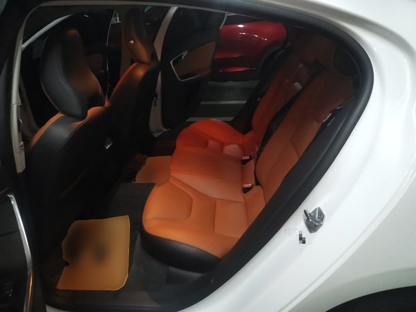 Volvo S60 2019, 110600 км, за 12227 USD - фото 18