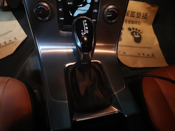 Volvo S60 2019, 110600 км, за 12227 USD - фото 15