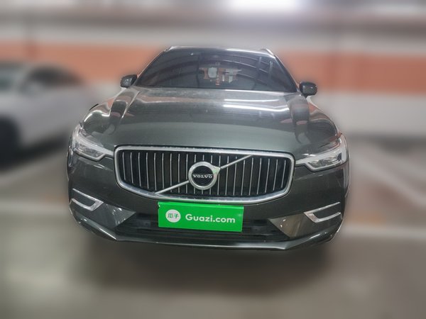 Volvo XC60 2021, 105600 км, за 19226 USD