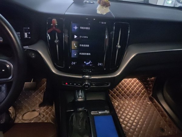 Volvo XC60 2021, 105600 км, за 19226 USD - фото 14