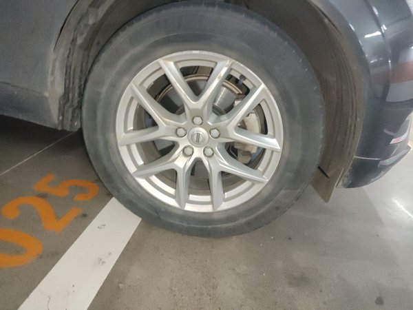 Volvo XC60 2021, 105600 км, за 19226 USD - фото 8