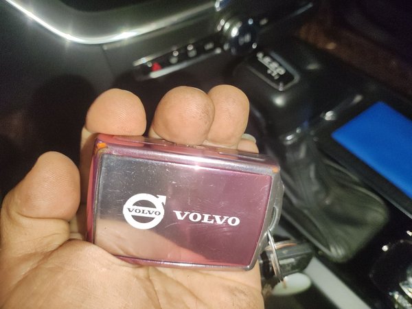 Volvo XC60 2021, 105600 км, за 19226 USD - фото 9