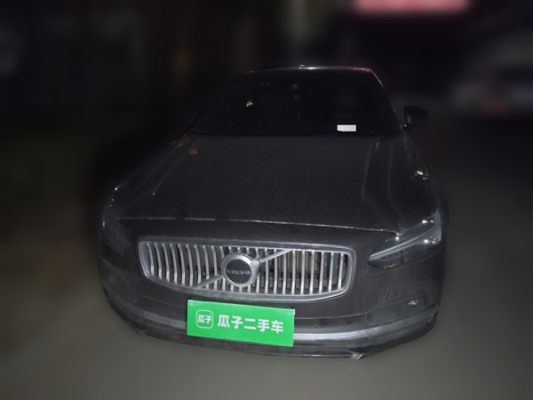 Volvo S90 2021, 28400 км, за 28394 USD