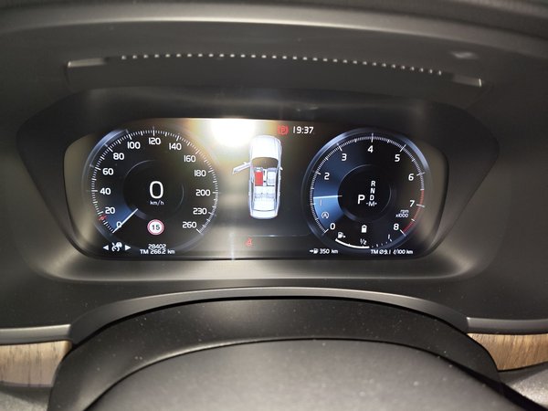 Volvo S90 2021, 28400 км, за 28394 USD - фото 12