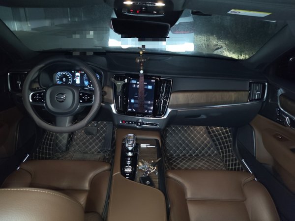 Volvo S90 2021, 28400 км, за 28394 USD - фото 18