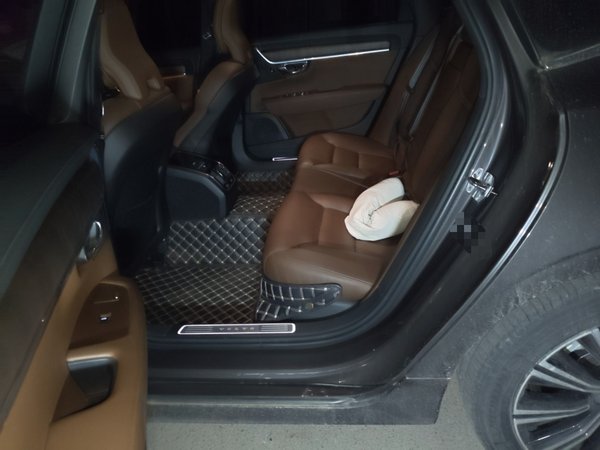 Volvo S90 2021, 28400 км, за 28394 USD - фото 11