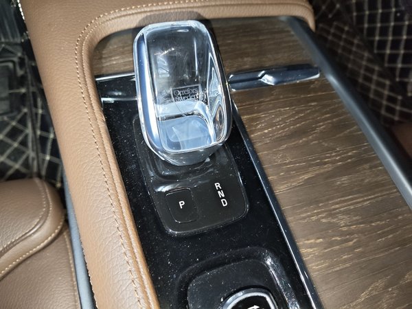 Volvo S90 2021, 28400 км, за 28394 USD - фото 9