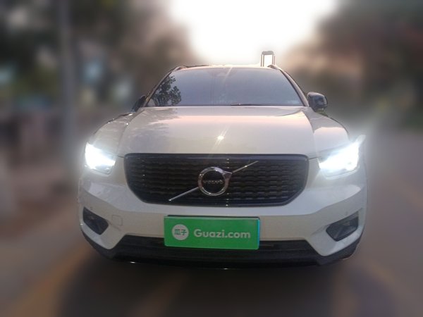 Volvo XC40 2021, 119600 км, за 17040 USD