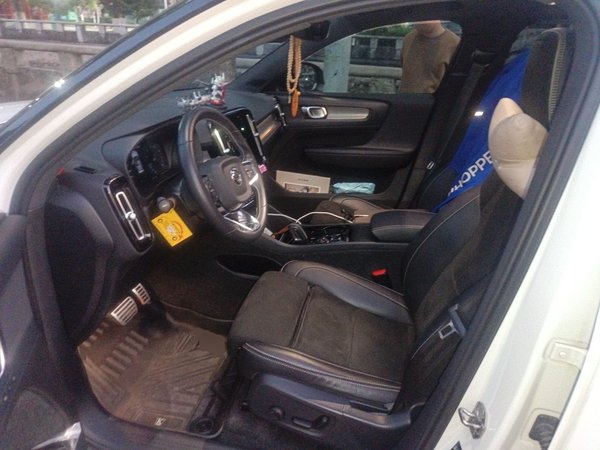 Volvo XC40 2021, 119600 км, за 17040 USD - фото 16