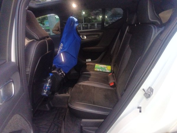 Volvo XC40 2021, 119600 км, за 17040 USD - фото 18