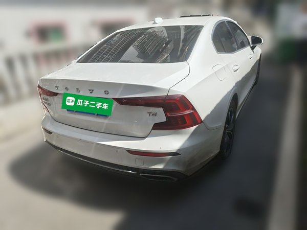 Volvo S60 2021, 81400 км, за 18646 USD - фото 6