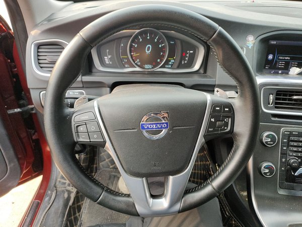 Volvo S60 2014, 168500 км, за 5971 USD - фото 14