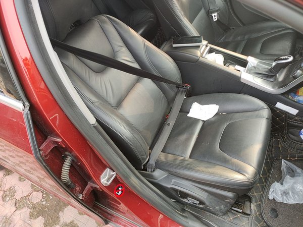 Volvo S60 2014, 168500 км, за 5971 USD - фото 23