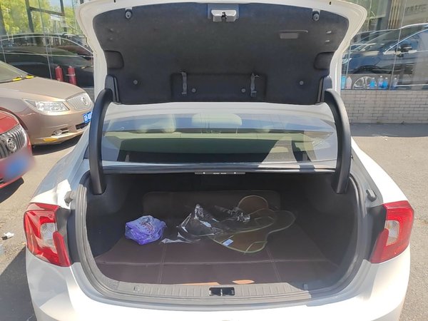 Volvo S60 2014, 98700 км, за 7723 USD - фото 22