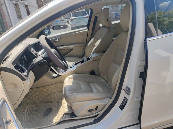 Volvo S60 2014, 98700 км, за 7723 USD - фото 18